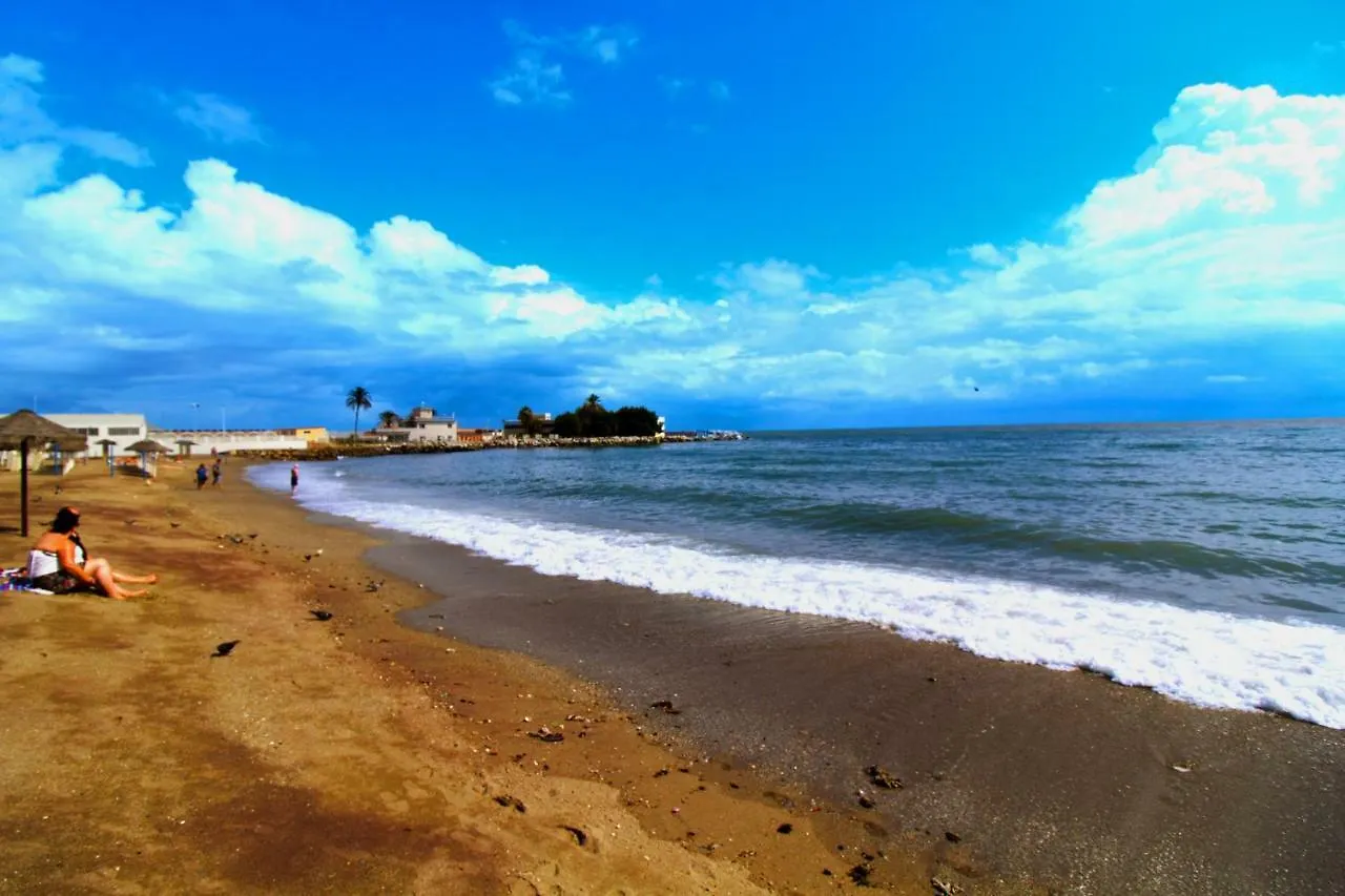 Apartamento Calle Cruz Fuengirola Daire