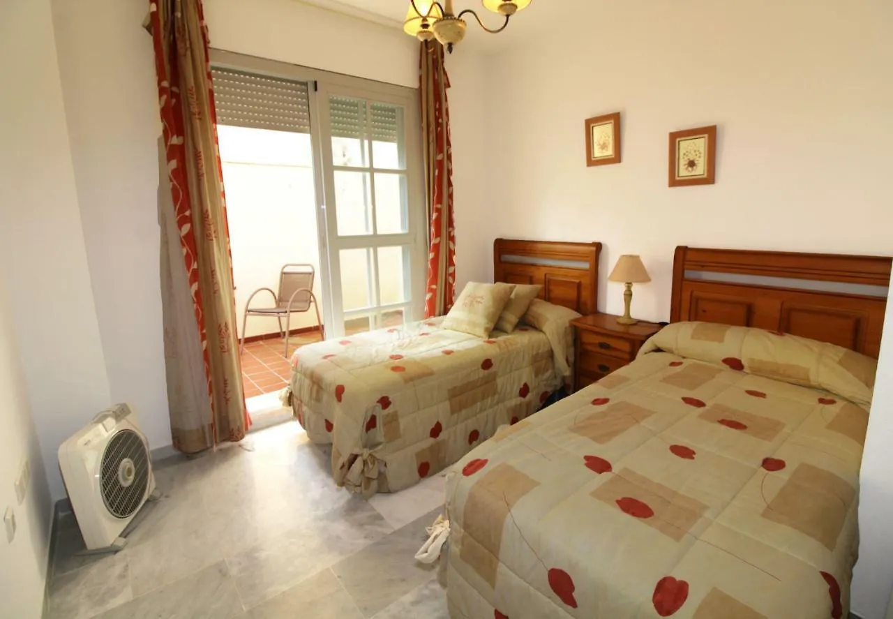 Apartamento Calle Cruz Fuengirola 0*,
